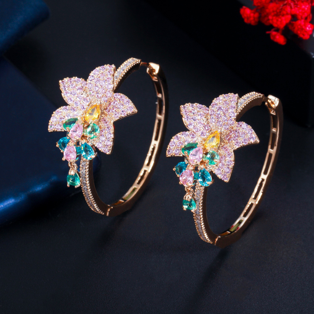 1 Pair Vintage Style Classic Style Geometric Flower Inlay Copper Zircon Earrings display picture 3