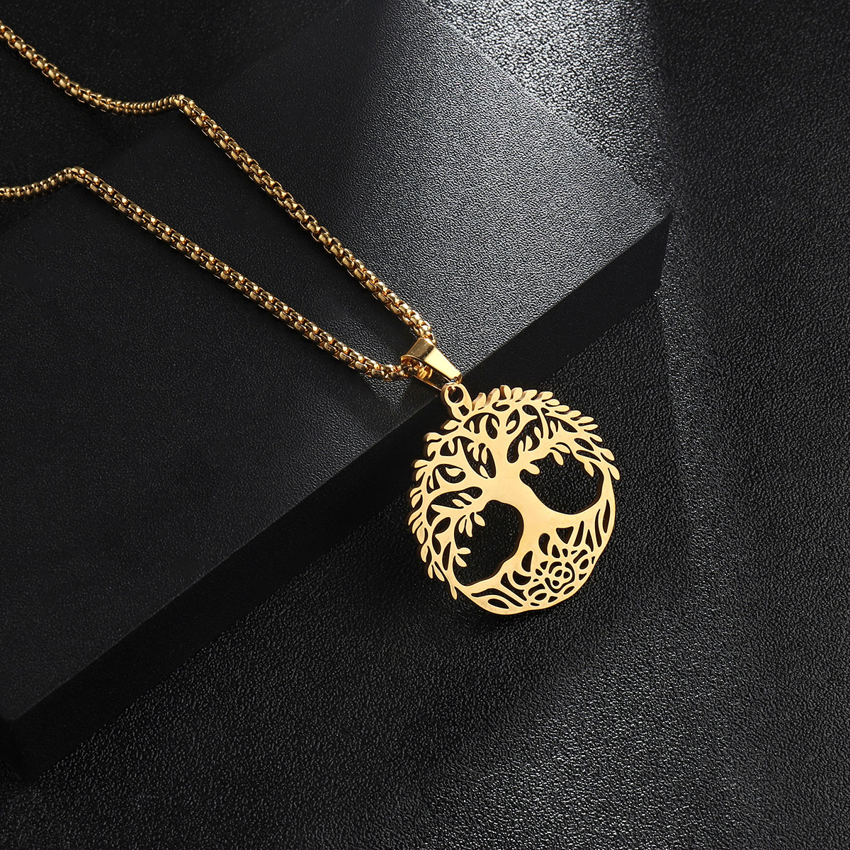 201 Stainless Steel Hip-Hop Hollow Out Round Life Tree Skull Pendant Necklace display picture 8