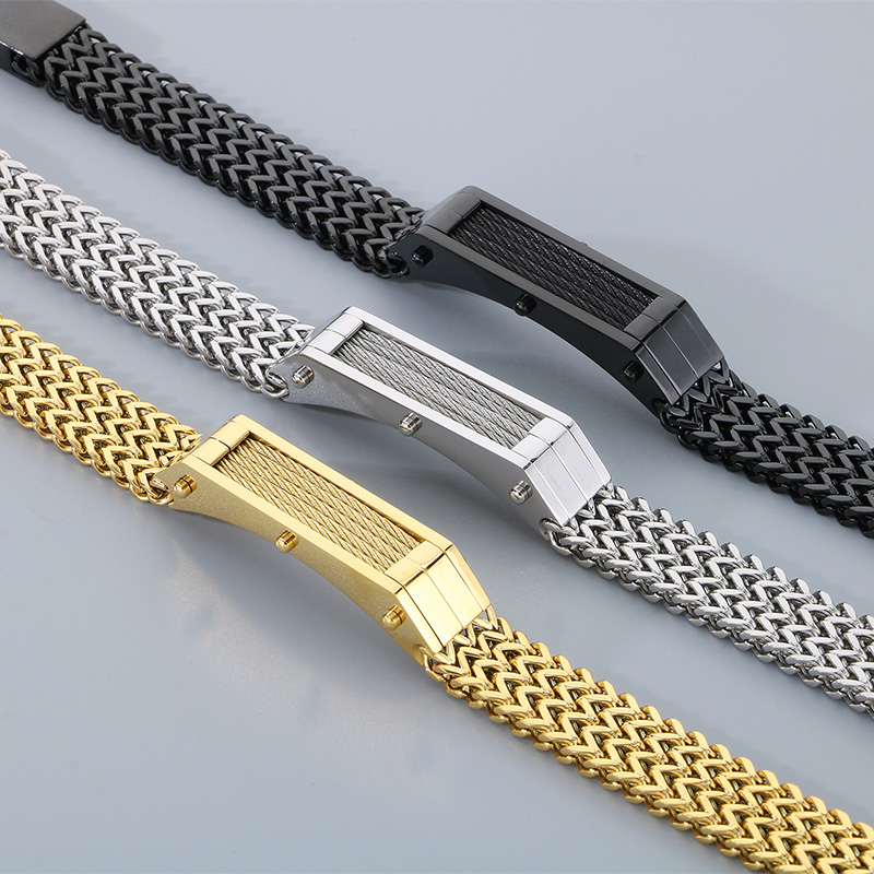Hip-Hop Solid Color 304 Stainless Steel 18K Gold Plated Men's Bracelets display picture 10