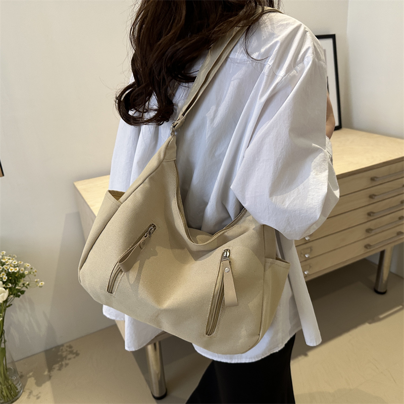 Women's Basic Classic Style Solid Color Canvas Shopping Bags display picture 4