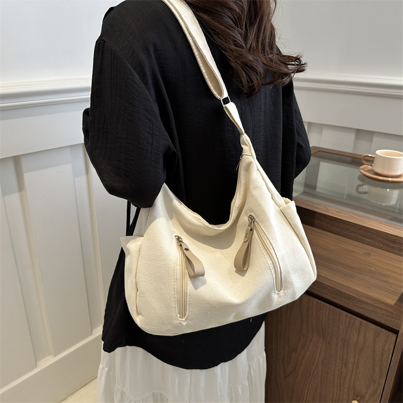 Women's Basic Classic Style Solid Color Canvas Shopping Bags display picture 1