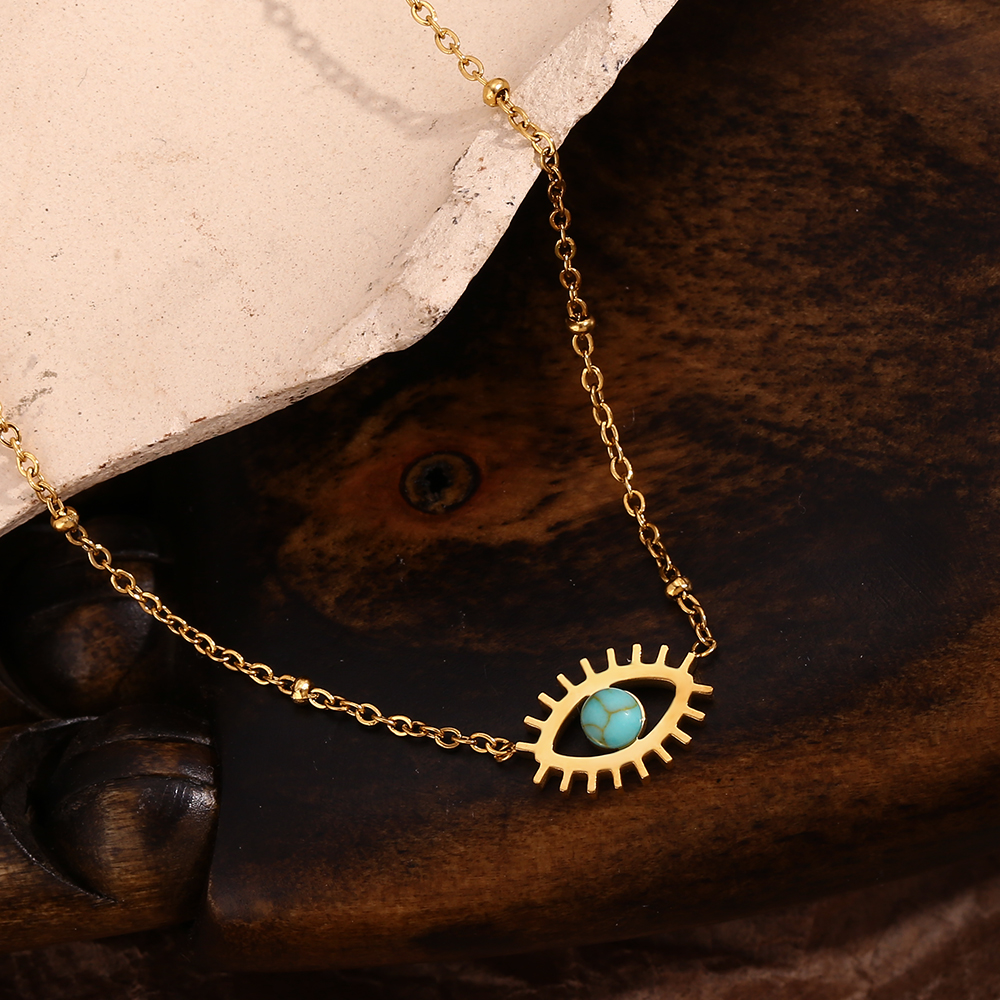 304 Stainless Steel 18K Gold Plated Vintage Style Simple Style Classic Style Plating Hollow Out Inlay Devil's Eye Turquoise Necklace display picture 4