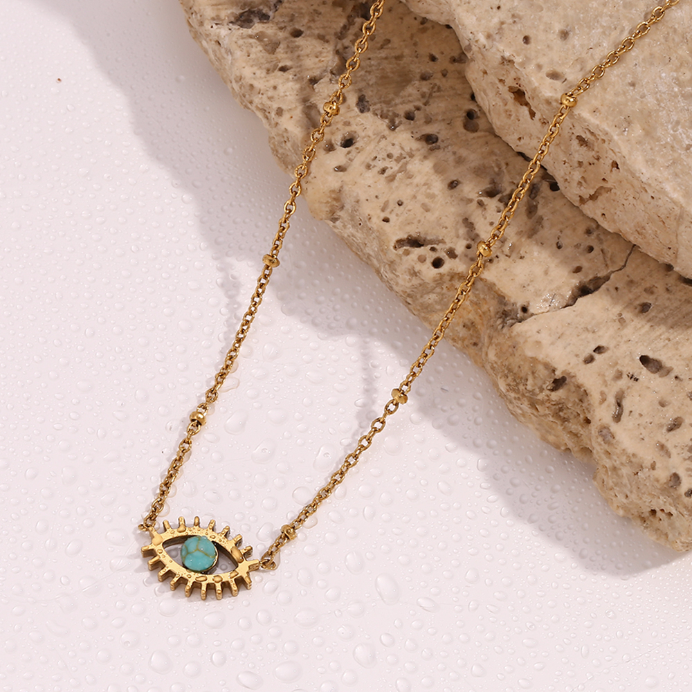 304 Stainless Steel 18K Gold Plated Vintage Style Simple Style Classic Style Plating Hollow Out Inlay Devil's Eye Turquoise Necklace display picture 8