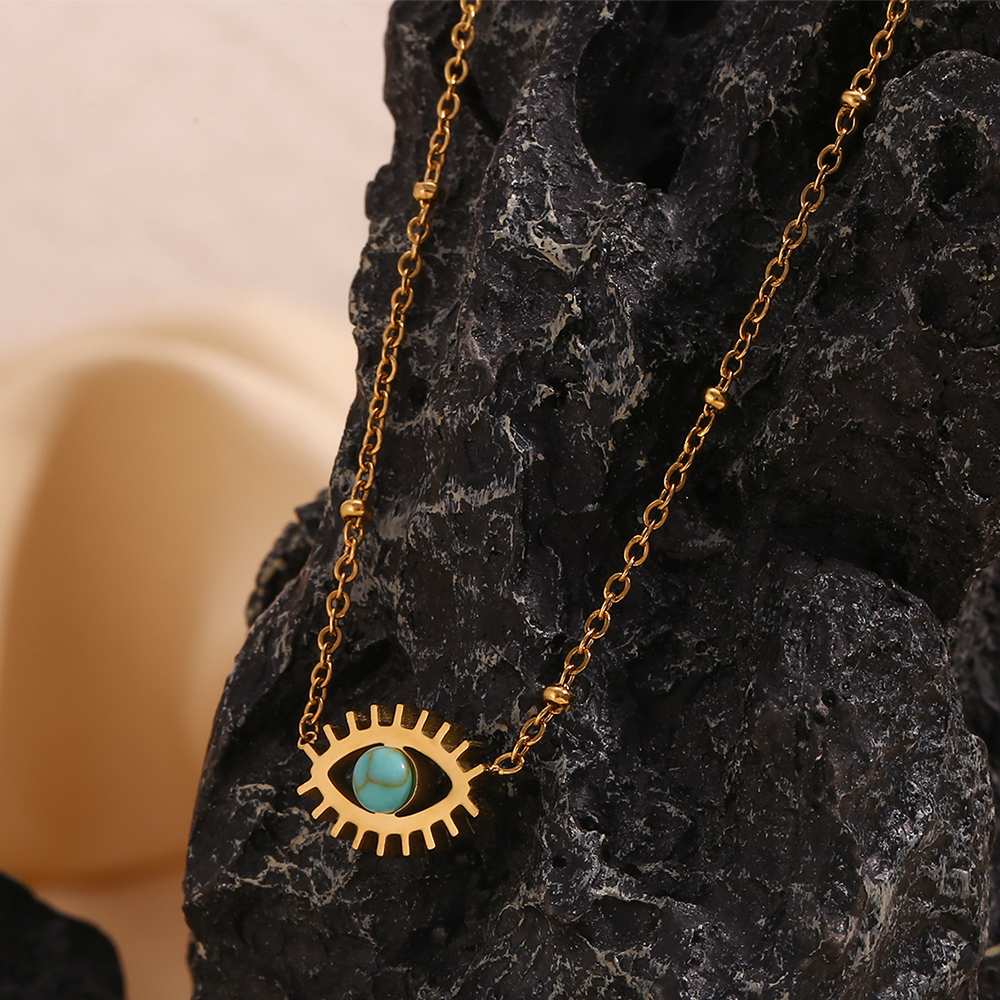 304 Stainless Steel 18K Gold Plated Vintage Style Simple Style Classic Style Plating Hollow Out Inlay Devil's Eye Turquoise Necklace display picture 10