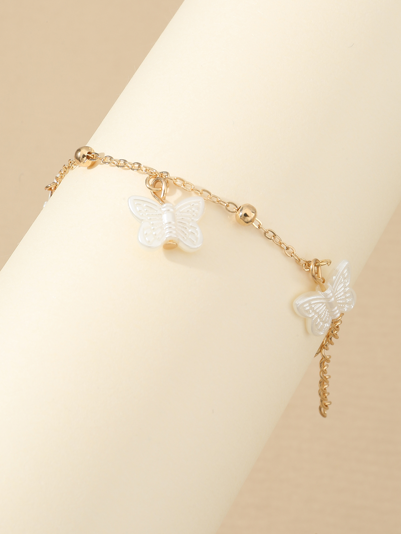 Casual Beach Simple Style Heart Shape Butterfly Shell Alloy Chain Hollow Out Women's Bracelets display picture 20