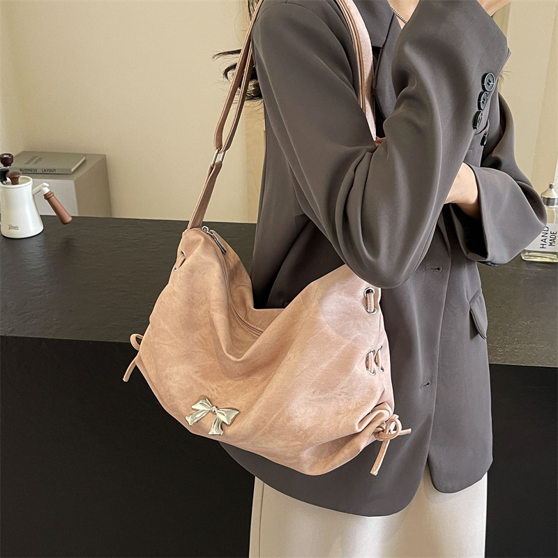 Women's Classic Style Streetwear Solid Color Bow Knot Pu Leather Shopping Bags display picture 6