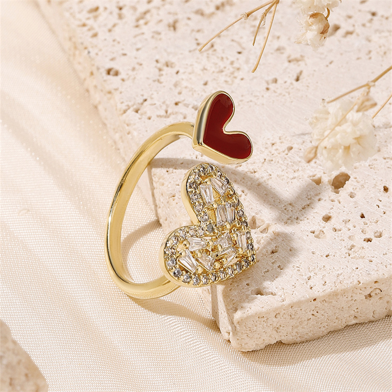 Le Cuivre Plaqué Or 18K Style IG Mignon Romantique Asymétrique Évider Incruster Forme De Cœur Zircon Anneau Ouvert display picture 4