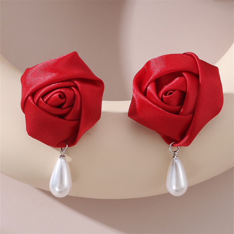 1 Pair Cute Lady Sweet Flower Artificial Pearl Cloth Ear Studs display picture 16