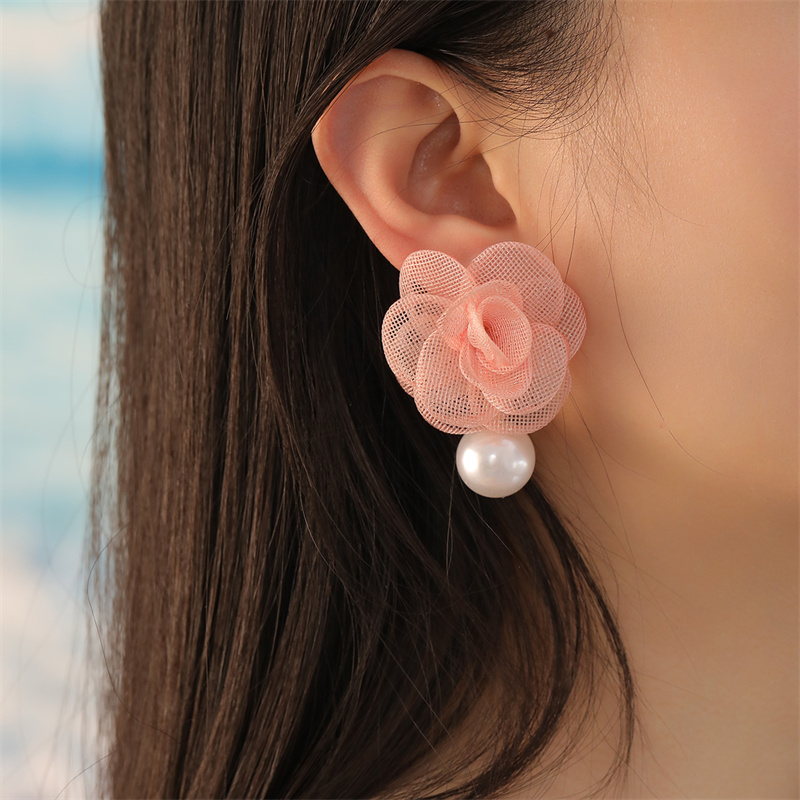 1 Paire Mignon Dame Sucré Fleur Perle Artificielle Chiffon Boucles D'Oreilles display picture 8