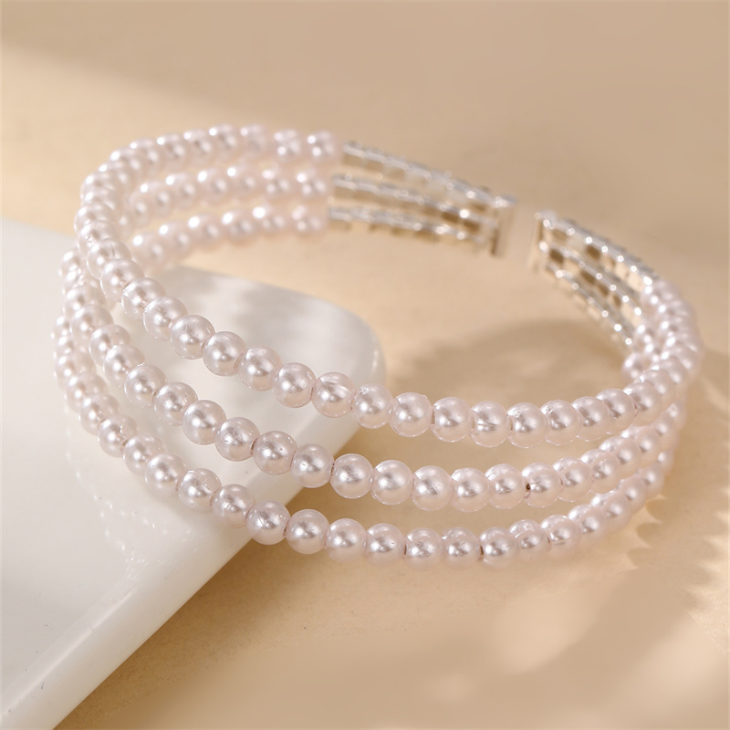 Style Simple Géométrique Pierres Précieuses Artificielles Perle Artificielle Alliage De Zinc Couches Incruster Strass Perle Femmes Bracelet display picture 34