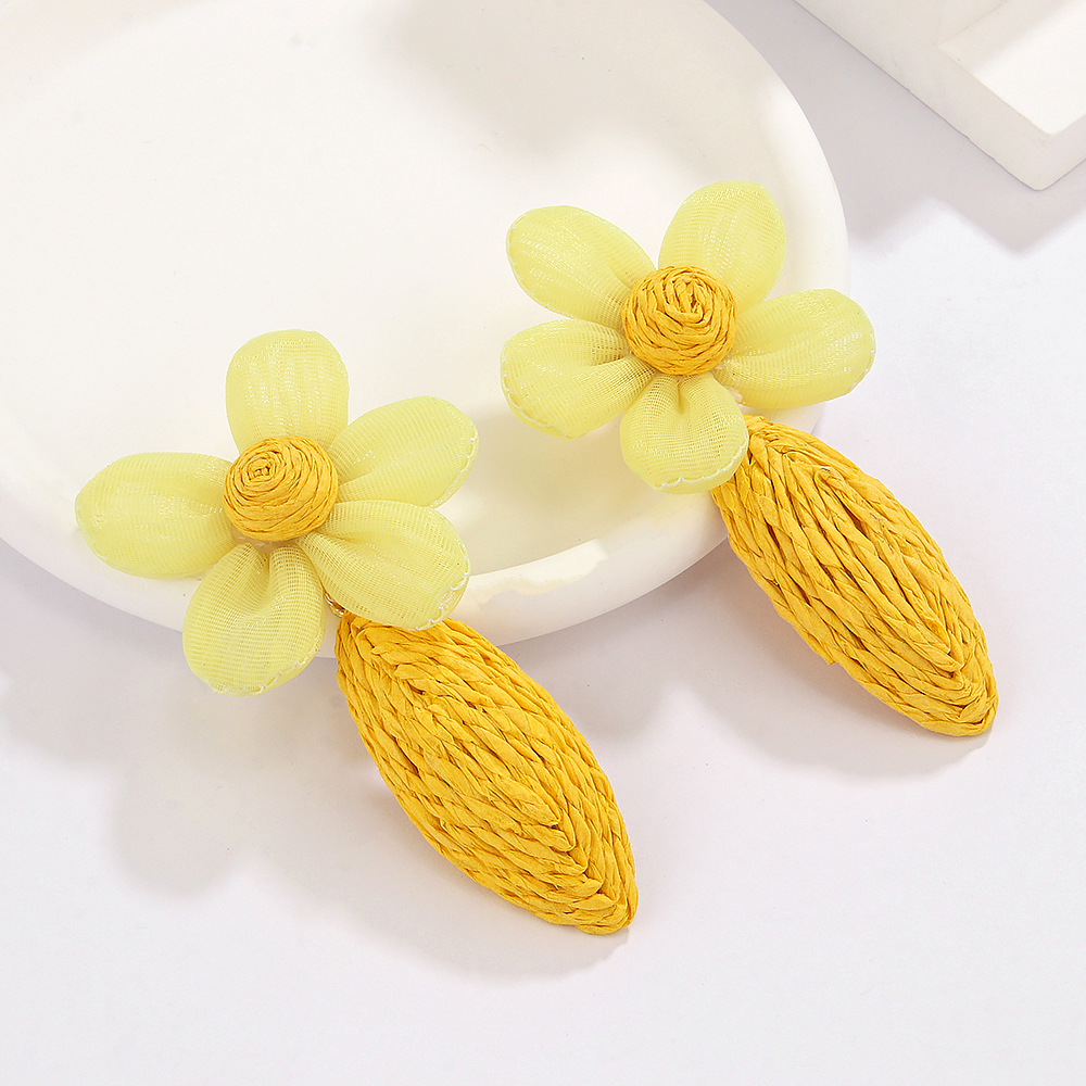 1 Pair Lady Beach Sweet Carrot Flower Raffia Drop Earrings display picture 10