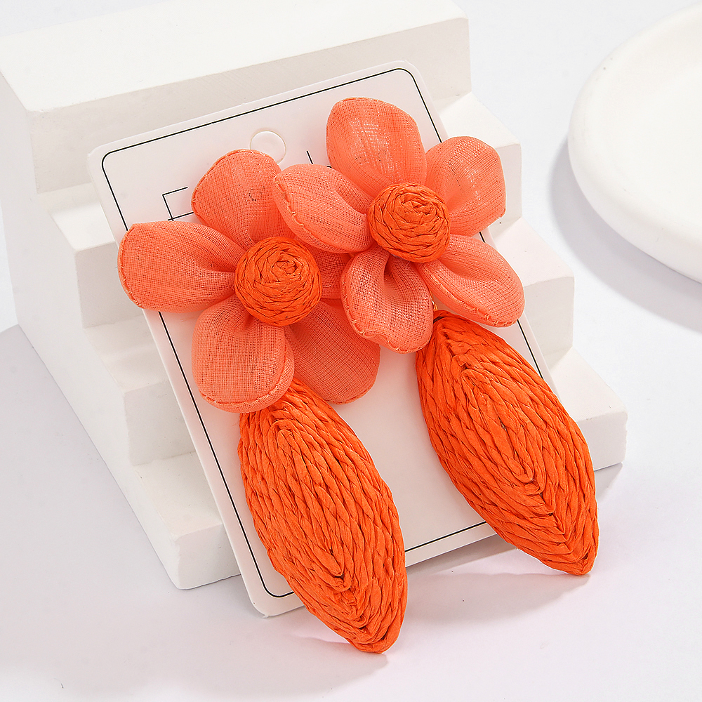 1 Pair Lady Beach Sweet Carrot Flower Raffia Drop Earrings display picture 13