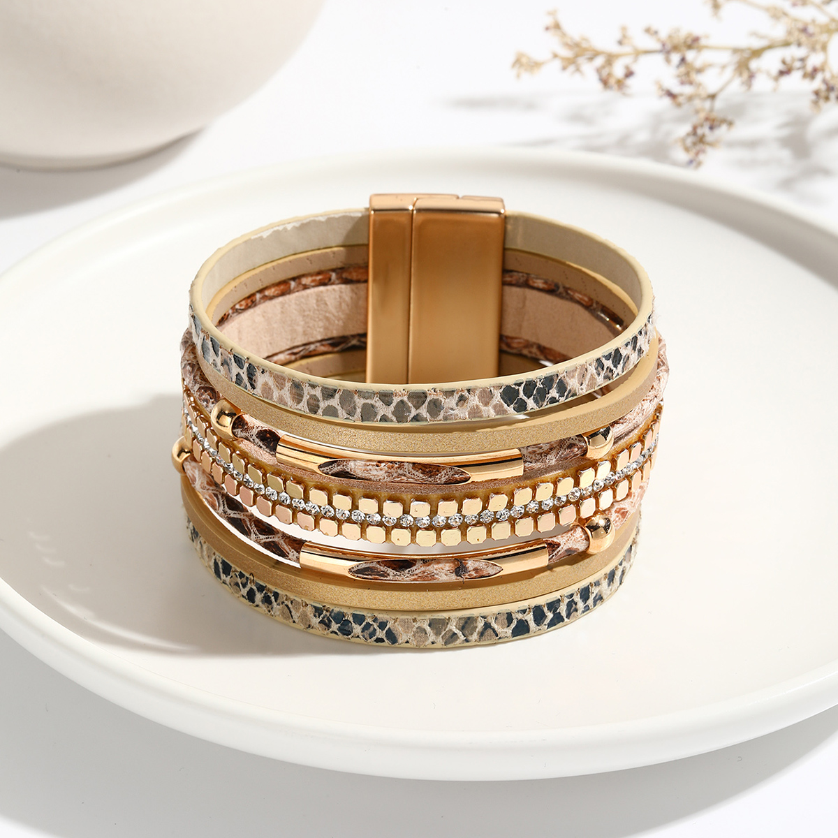 Modern Style Classic Style Geometric Pu Leather Plating Women's Bangle display picture 1