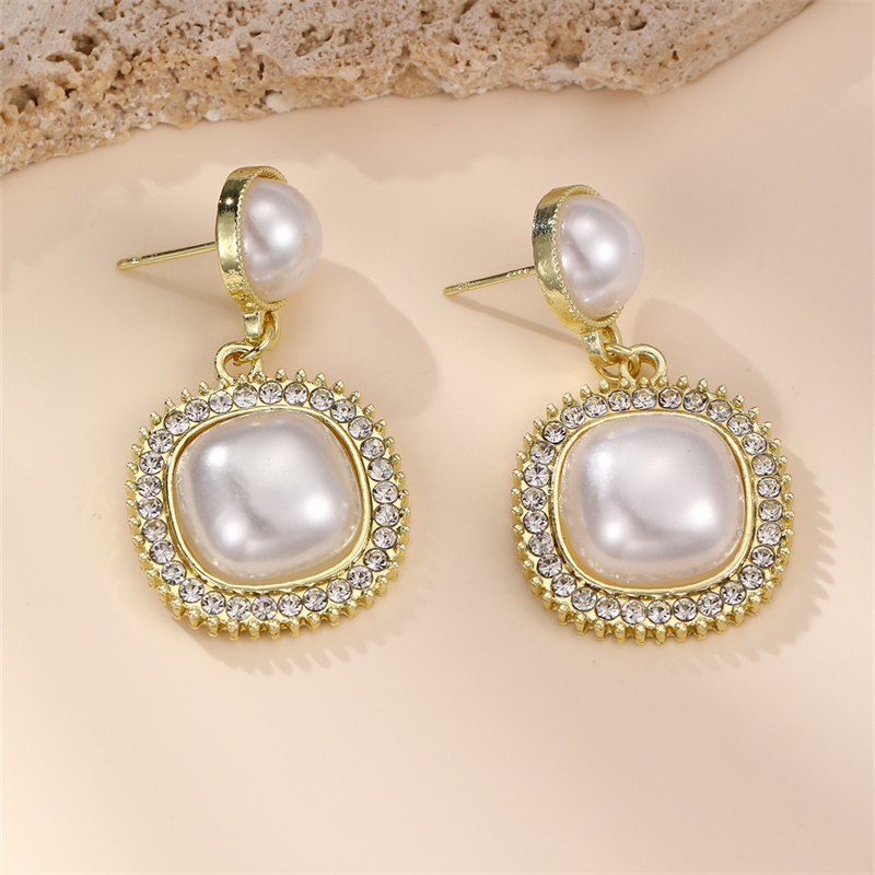 1 Pair IG Style Elegant Sweet Irregular Heart Shape Flower Inlay Sterling Silver Artificial Pearls Drop Earrings Ear Studs display picture 26