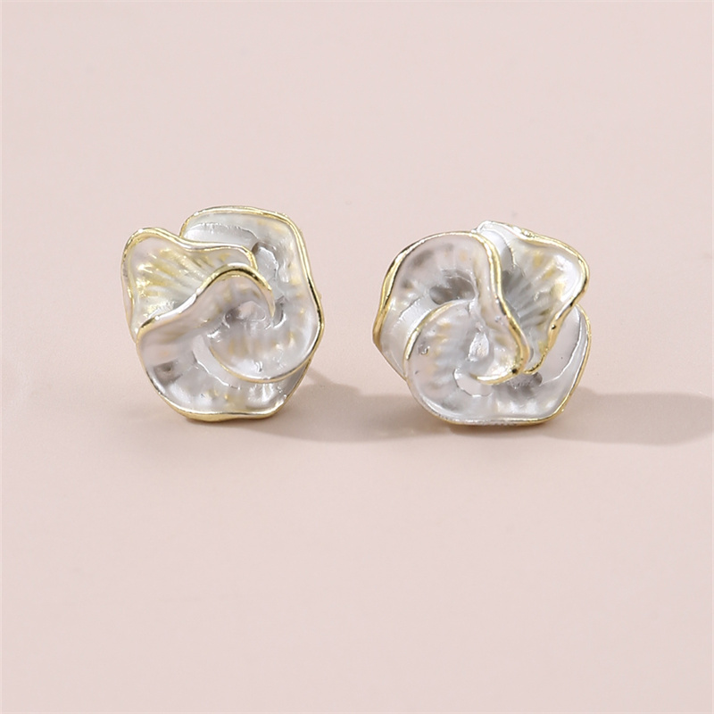 1 Pair IG Style Elegant Sweet Irregular Heart Shape Flower Inlay Sterling Silver Artificial Pearls Drop Earrings Ear Studs display picture 37