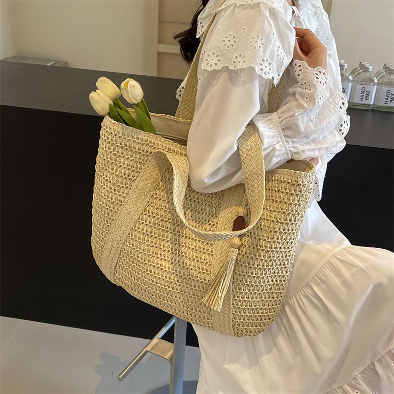 Femmes Moyen Paille Couleur Unie Vacances Plage Tisser Fermeture Éclair Sac D'Épaule display picture 6