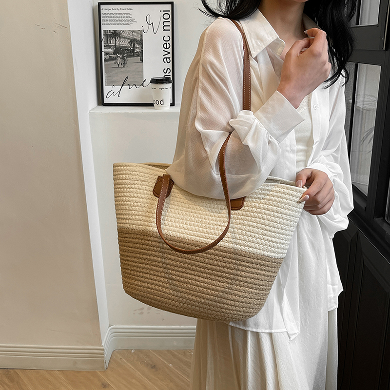 Women's Medium Straw Color Block Solid Color Vacation Beach Weave Open Straw Bag display picture 7