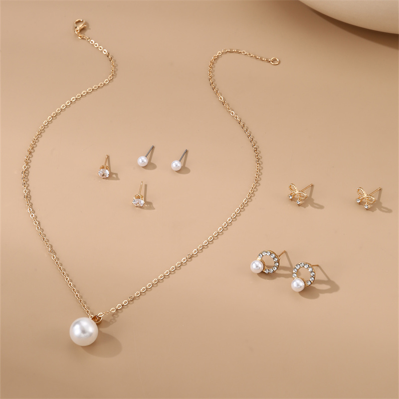 IG Style Modern Style Simple Style Fruit Heart Shape Bow Knot Alloy Inlay Artificial Pearls Rhinestones Women's Earrings Necklace display picture 25