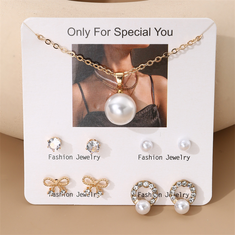 IG Style Modern Style Simple Style Fruit Heart Shape Bow Knot Alloy Inlay Artificial Pearls Rhinestones Women's Earrings Necklace display picture 29