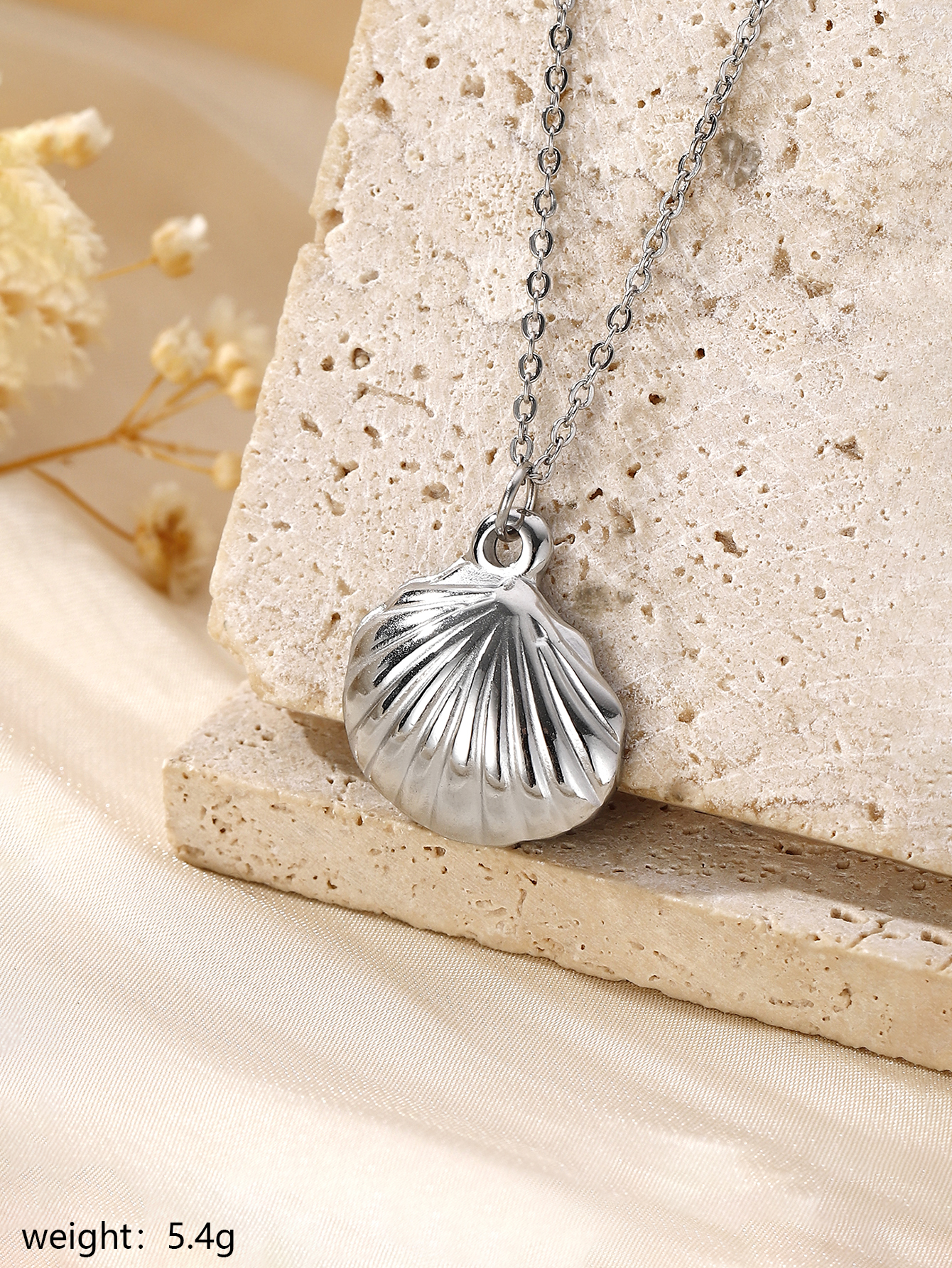 304 Stainless Steel Silver Plated Modern Style Simple Style Commute Starfish Heart Shape Shell Pendant Necklace display picture 38