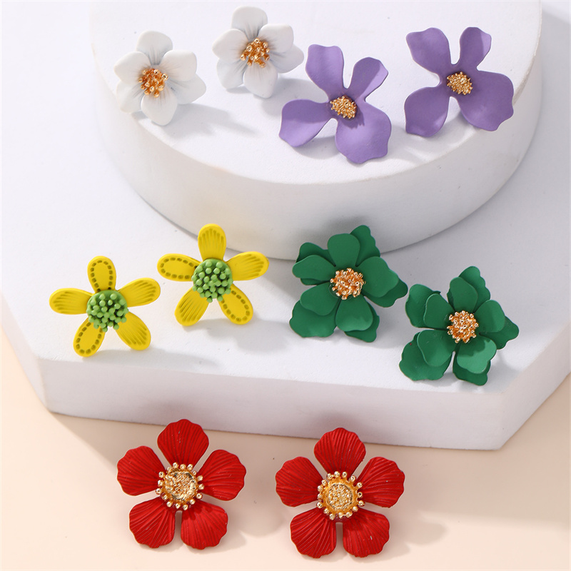 1 Pair IG Style Elegant Sweet Flower Plastic Ear Studs display picture 7