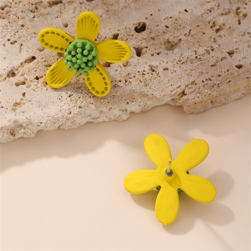 1 Pair IG Style Elegant Sweet Flower Plastic Ear Studs display picture 17