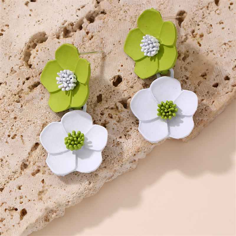 1 Pair IG Style Elegant Sweet Flower Plastic Drop Earrings display picture 28