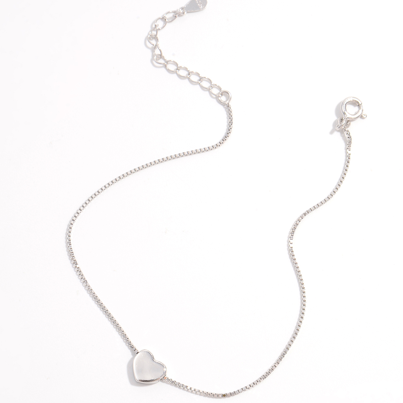 Sterling Silber Weißgold Plattiert Einfarbig Überzug Herzform Armbänder display picture 4