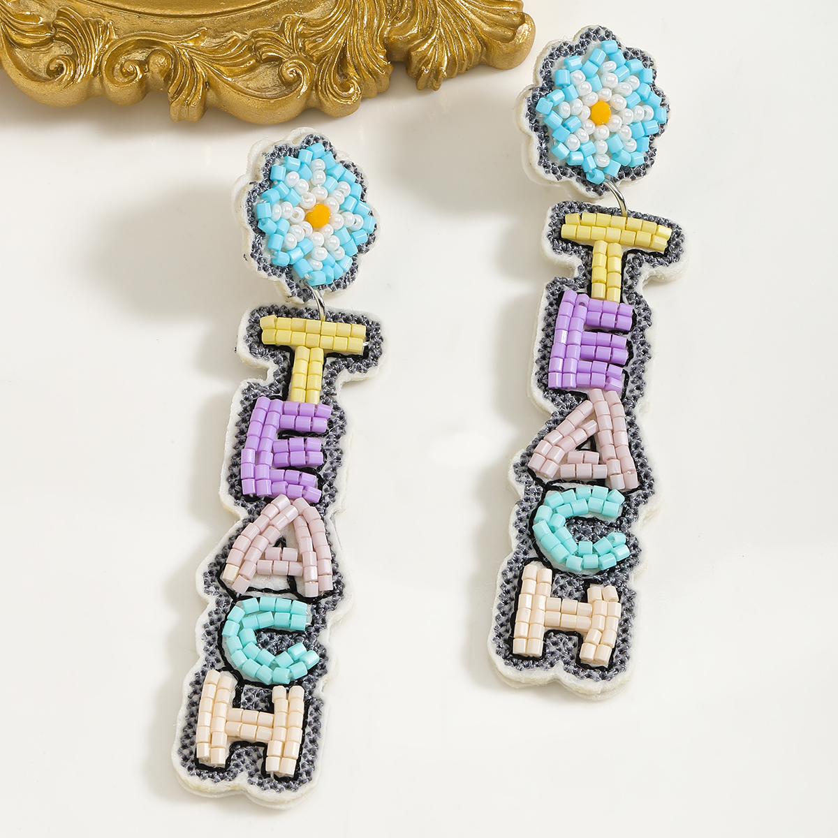 1 Pair Cute Bohemian Letter Flower Beaded Inlay Cloth Seed Bead Seed Bead Drop Earrings display picture 13