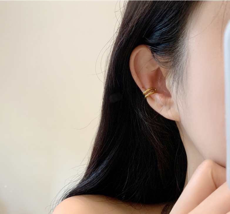 1 Pair Basic Modern Style Classic Style Solid Color Plating 304 Stainless Steel Titanium Steel 18K Gold Plated Hoop Earrings display picture 3