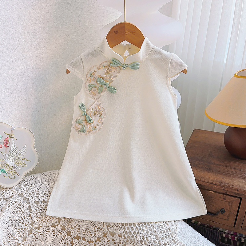 Princess Solid Color Embroidery Cotton Blend Girls Dresses display picture 3