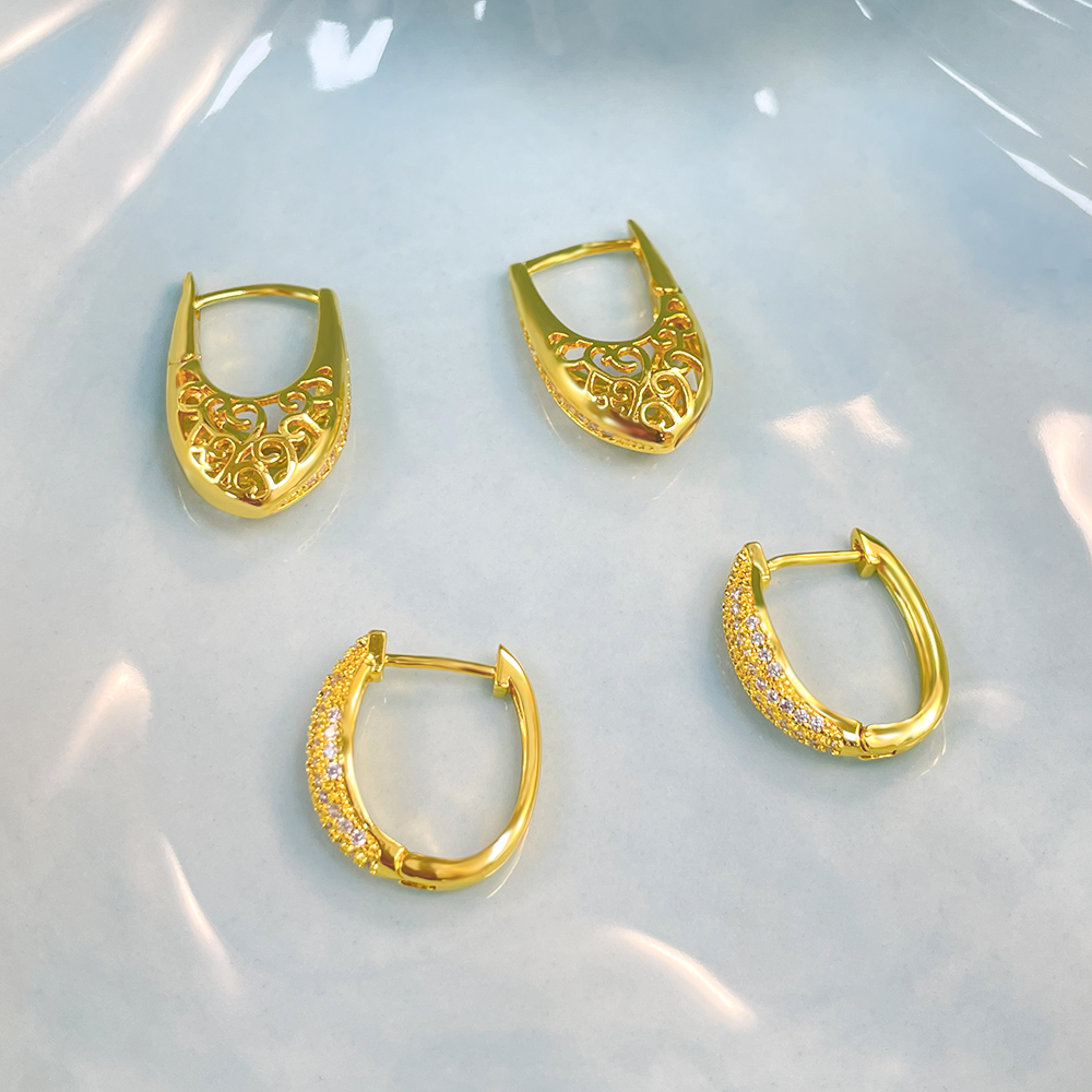 1 Pair Elegant Hip-Hop U Shape Plating Inlay Copper Zircon 18K Gold Plated Earrings display picture 3