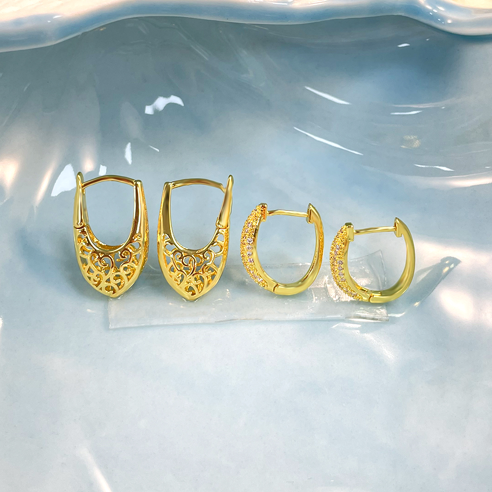1 Pair Elegant Hip-Hop U Shape Plating Inlay Copper Zircon 18K Gold Plated Earrings display picture 6