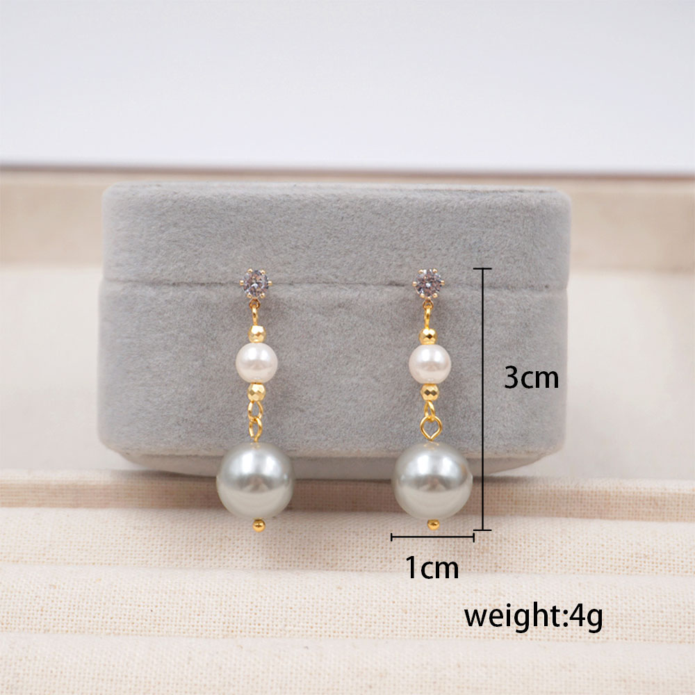 1 Pair Modern Style Simple Style Geometric Inlay Artificial Pearl Copper Zircon Gold Plated Drop Earrings display picture 4
