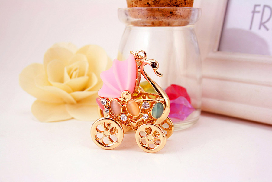 Simple Style Baby Carriage Zinc Alloy Plating Inlay Rhinestones Women's Bag Pendant Keychain display picture 1
