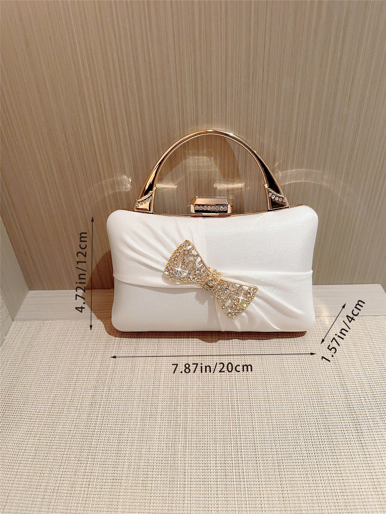 Women's Small Polyester Solid Color Elegant Vintage Style Bowknot Lock Clasp Evening Bag display picture 12