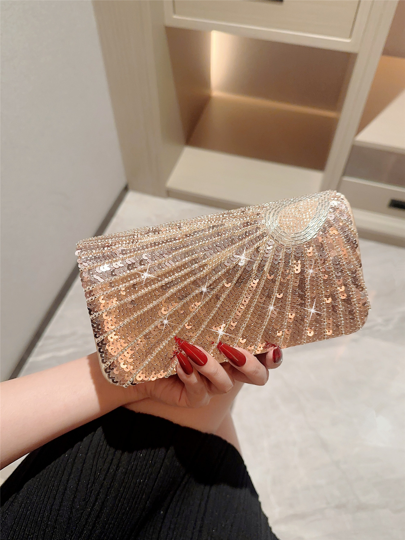 Apricot Sequin Solid Color Sequins Evening Bags display picture 3