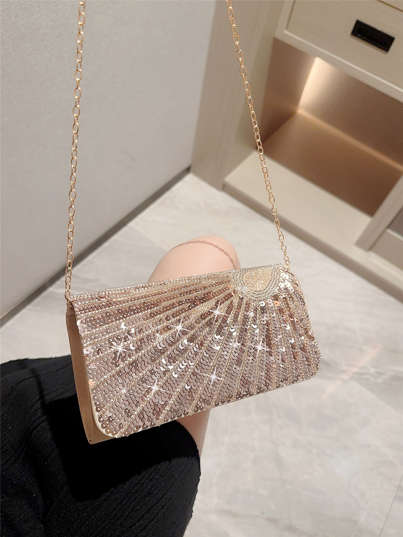 Apricot Sequin Solid Color Sequins Evening Bags display picture 2