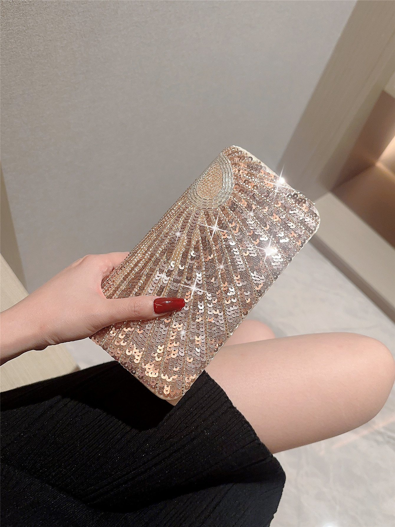 Apricot Sequin Solid Color Sequins Evening Bags display picture 4