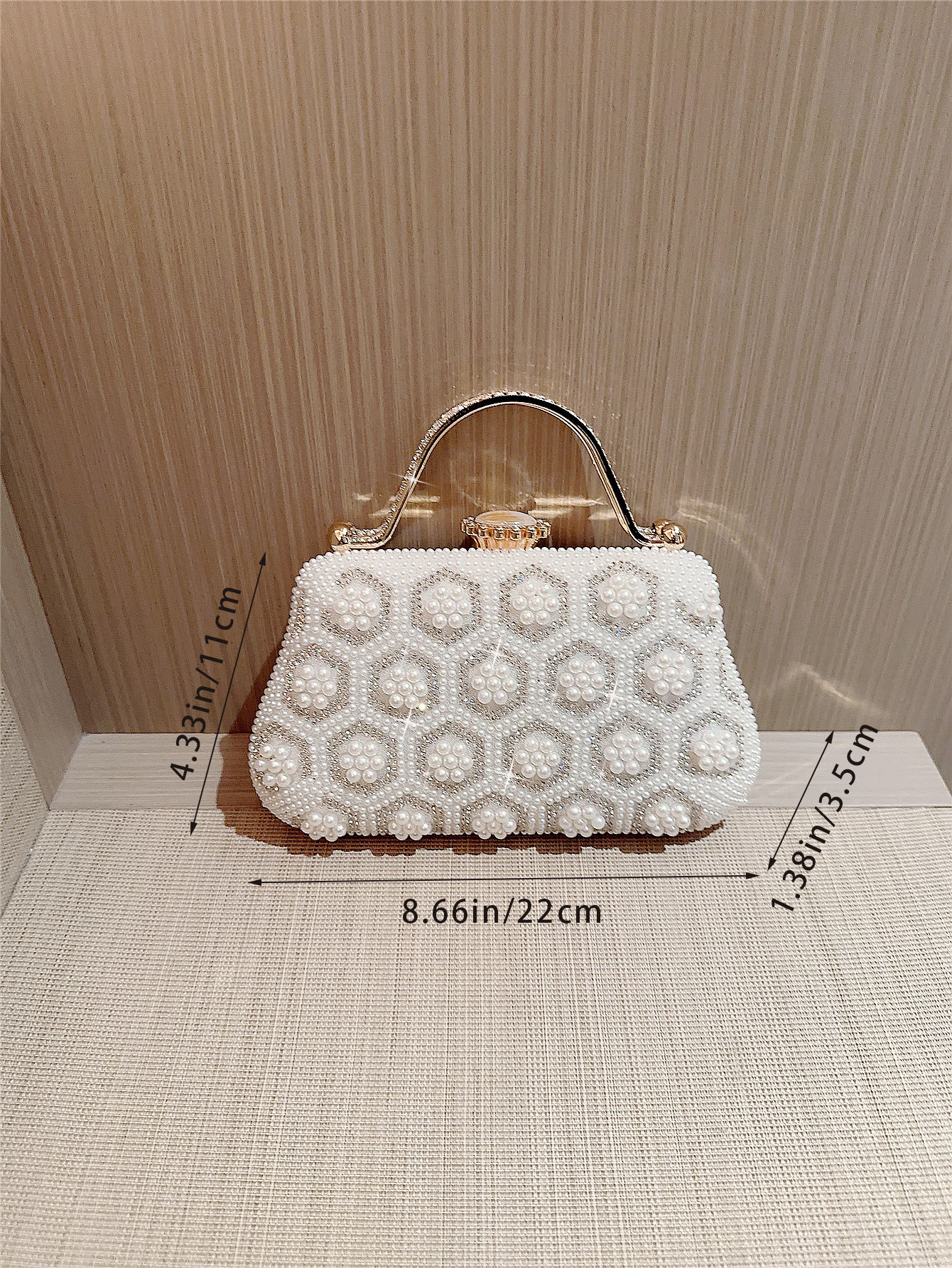 Women's Small Polyester Solid Color Elegant Beading Lock Clasp Evening Bag display picture 7