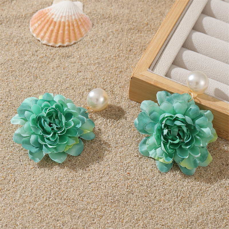 1 Pair Sweet Simple Style Flower Pearl Cloth Drop Earrings display picture 25
