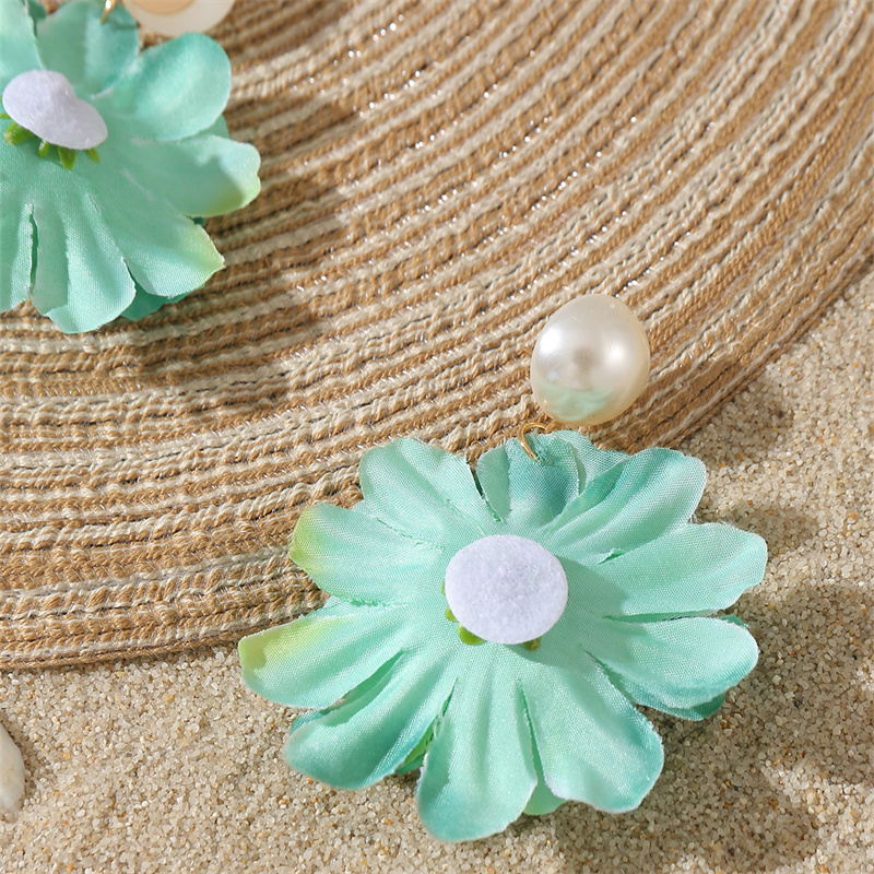 1 Pair Sweet Simple Style Flower Pearl Cloth Drop Earrings display picture 26