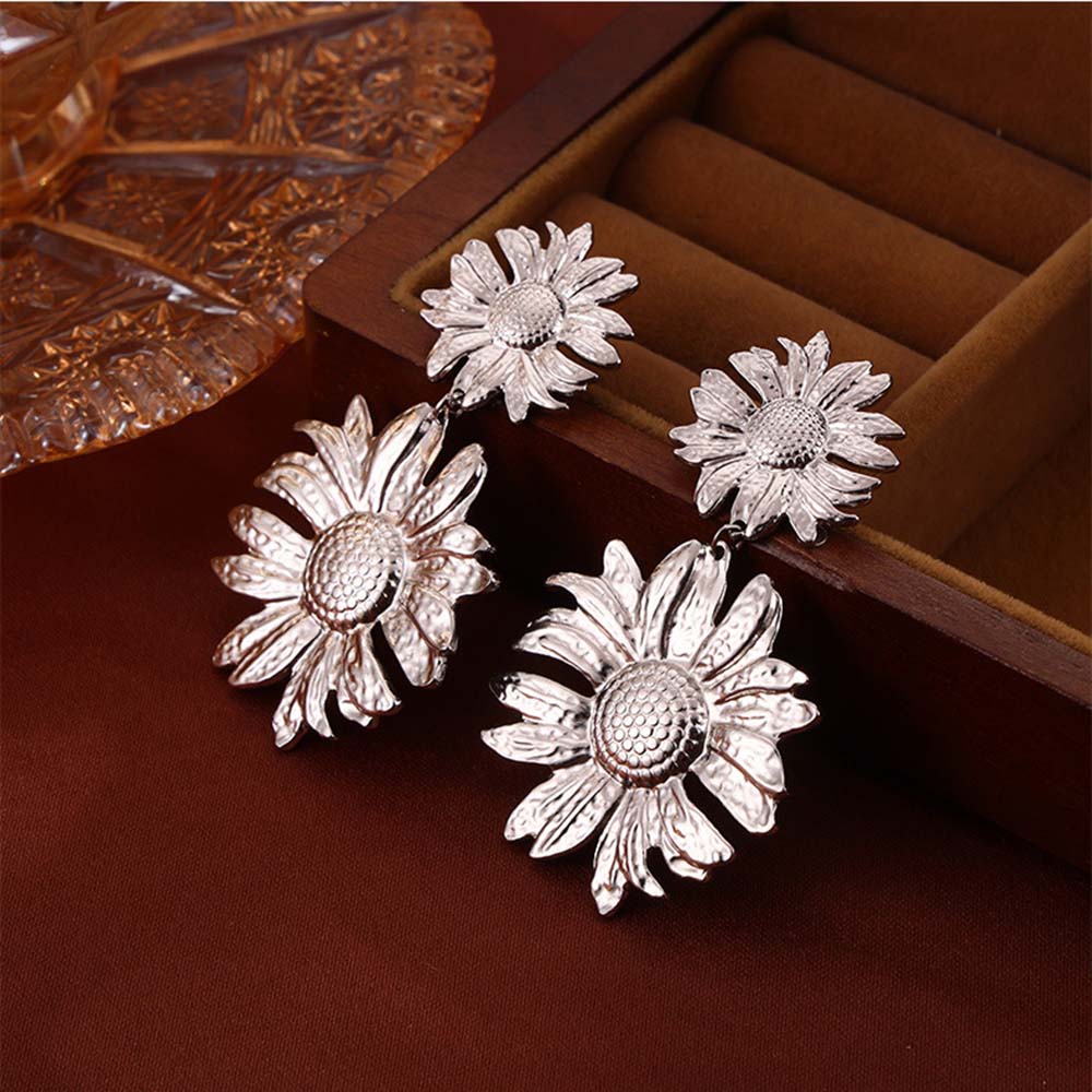 1 Pair Simple Style Classic Style Solid Color Plating Titanium Steel 18K Gold Plated Drop Earrings display picture 6
