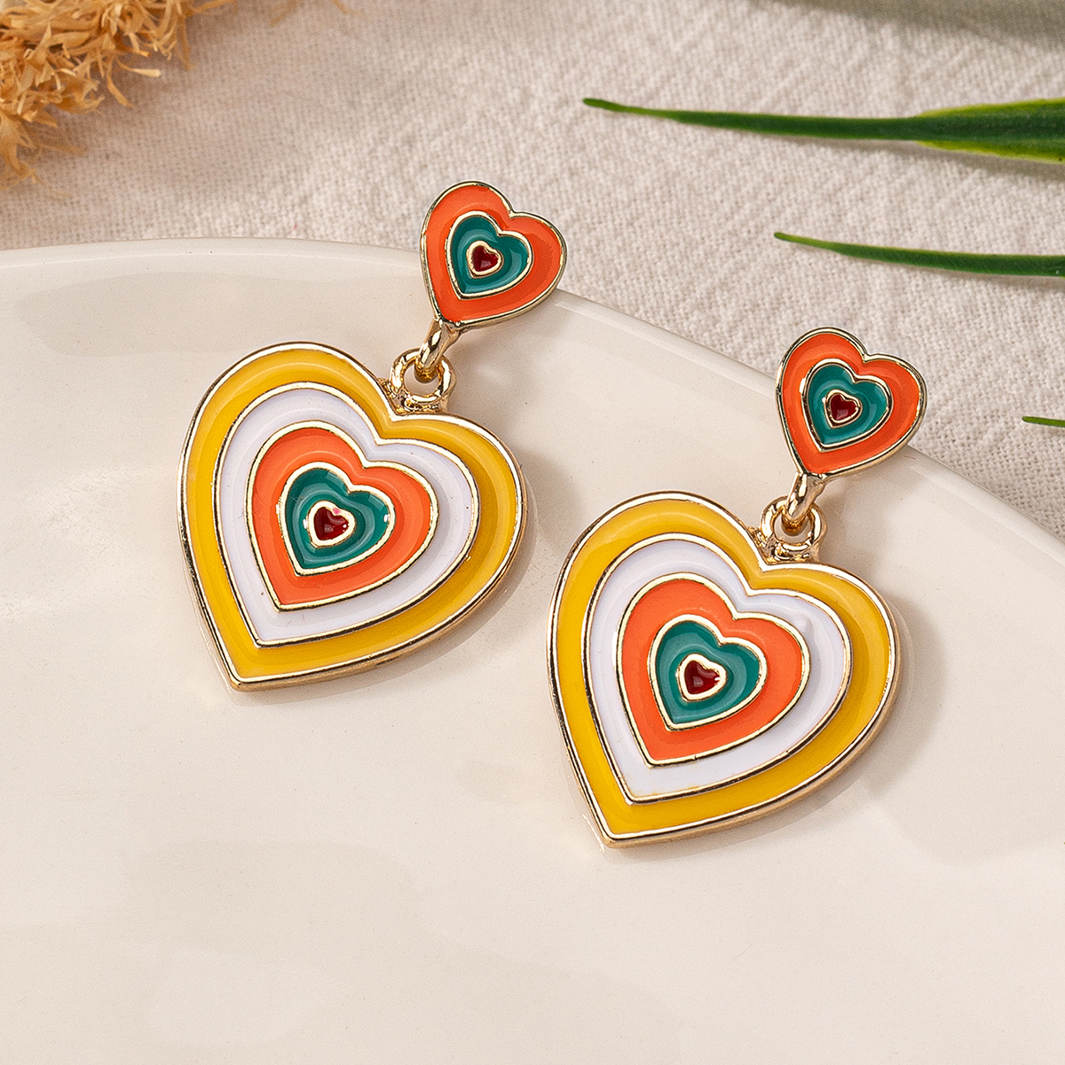 1 Pair Retro Simple Style Heart Shape Zinc Alloy Drop Earrings display picture 5