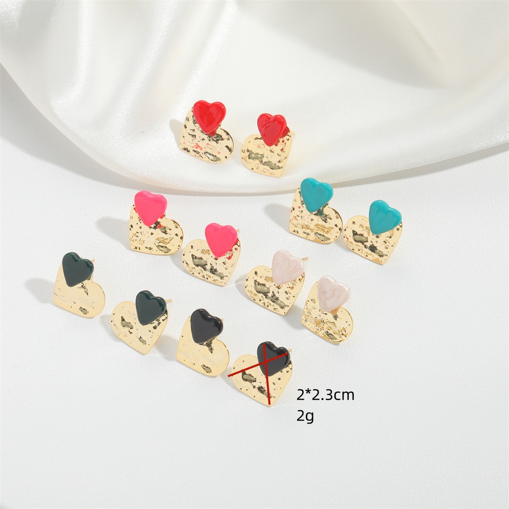 1 Pair Vintage Style Simple Style Commute Heart Shape Copper 14K Gold Plated Ear Studs display picture 7