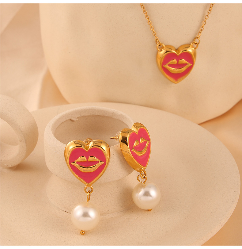 304 Stainless Steel Artificial Pearl 18K Gold Plated Simple Style Artistic Enamel Plating Inlay Lips Round Heart Shape Artificial Pearls Earrings Necklace display picture 1