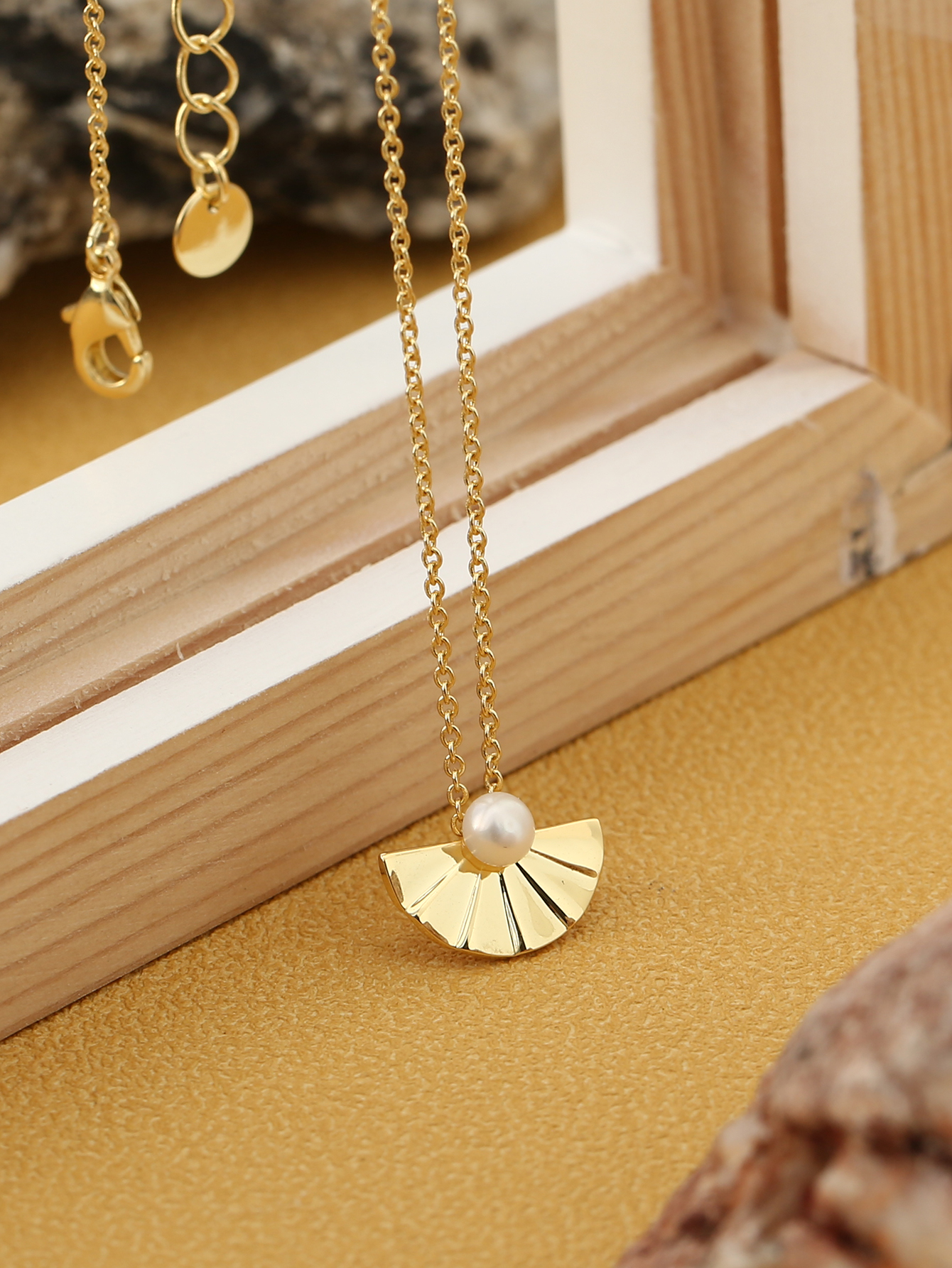 Copper 18K Gold Plated Simple Style Classic Style Plating Inlay Solid Color Zircon Pendant Necklace display picture 12
