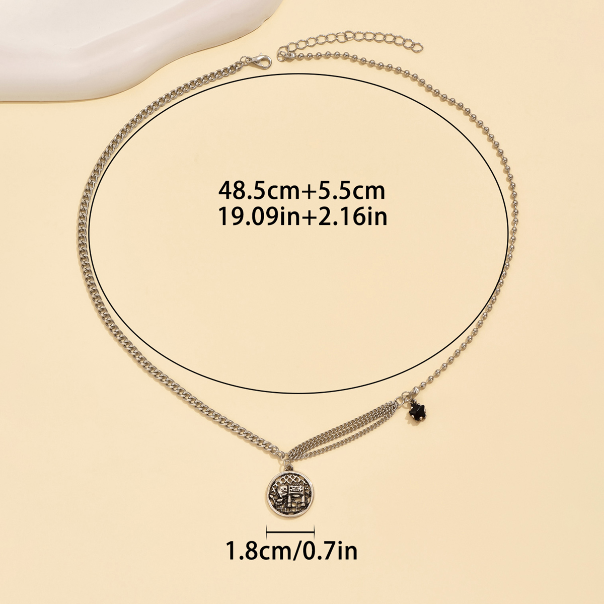 Basic Classic Style Geometric Alloy Women's Pendant Necklace display picture 2