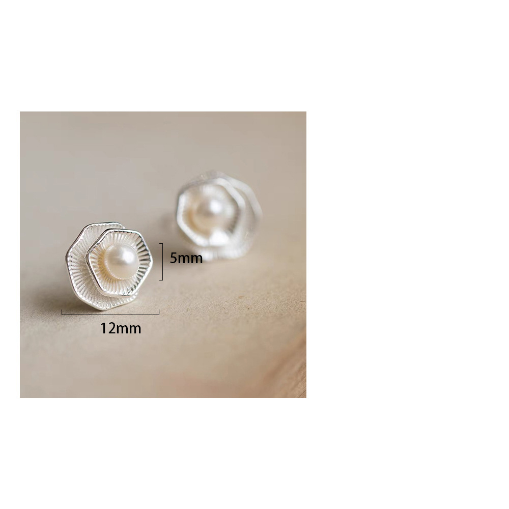 1 Pair Simple Style Flower Plating Inlay Sterling Silver Pearl Ear Studs display picture 1