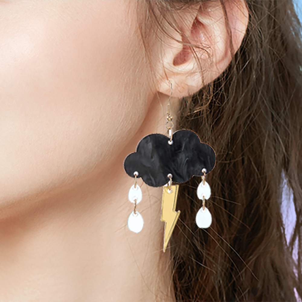 1 Pair Hawaiian Vacation Tropical Clouds Water Droplets Lightning Chain Arylic Drop Earrings display picture 5